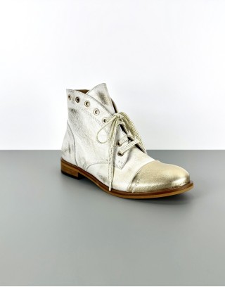 Eksbut botki przecierane...