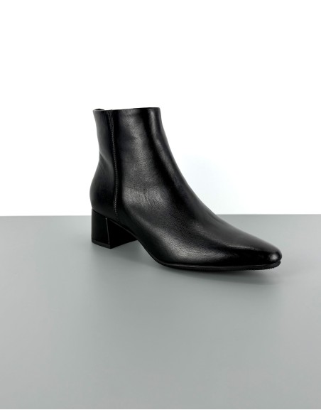 Ryłko botki klasyczne...