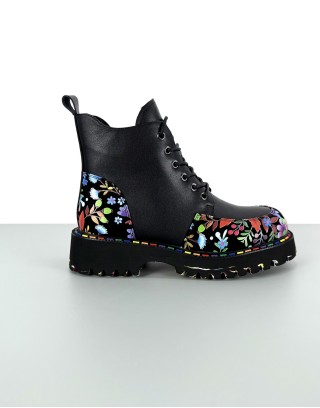 Oryginalne trzewiki...