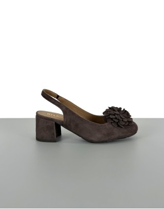 Ryłko czółenka bez pięty...