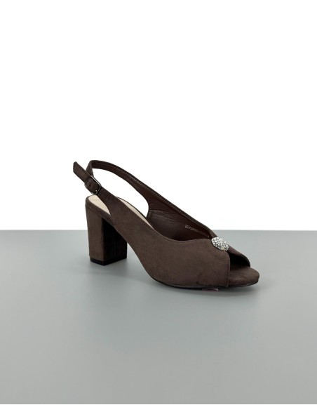 Czółenka odkryta pięta...