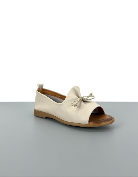 Sandały skórzane beżowe |...