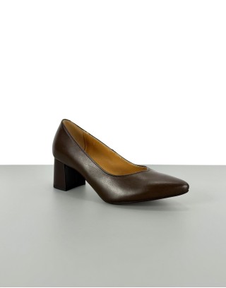 Czółenka klasyczne na...