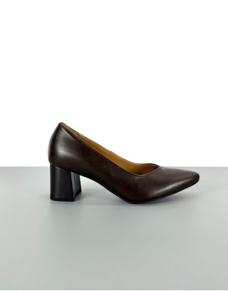 Czółenka klasyczne na...