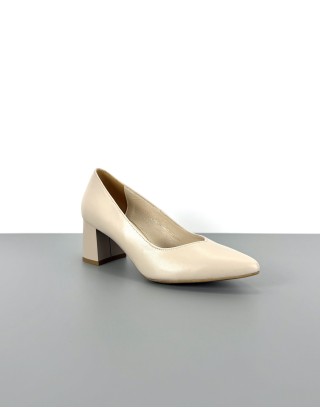 Czółenka klasyczne na...