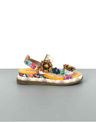 Sandały skórzane w kwiaty...