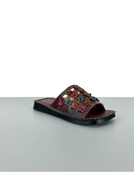 Klapki skórzane w stylu...